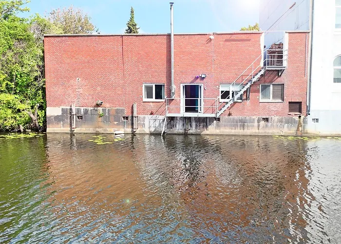 Exklusives Hafen-Appartement mit Whirlpool, mit Wasserblick, City-Nah&eigenem Parkplatz Hamburg